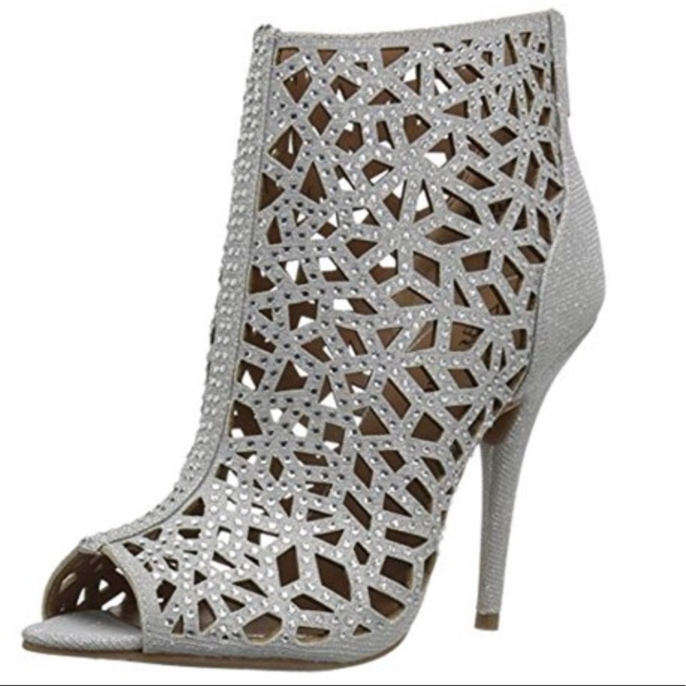 NIB Zigi Soho open toe booties 71/2